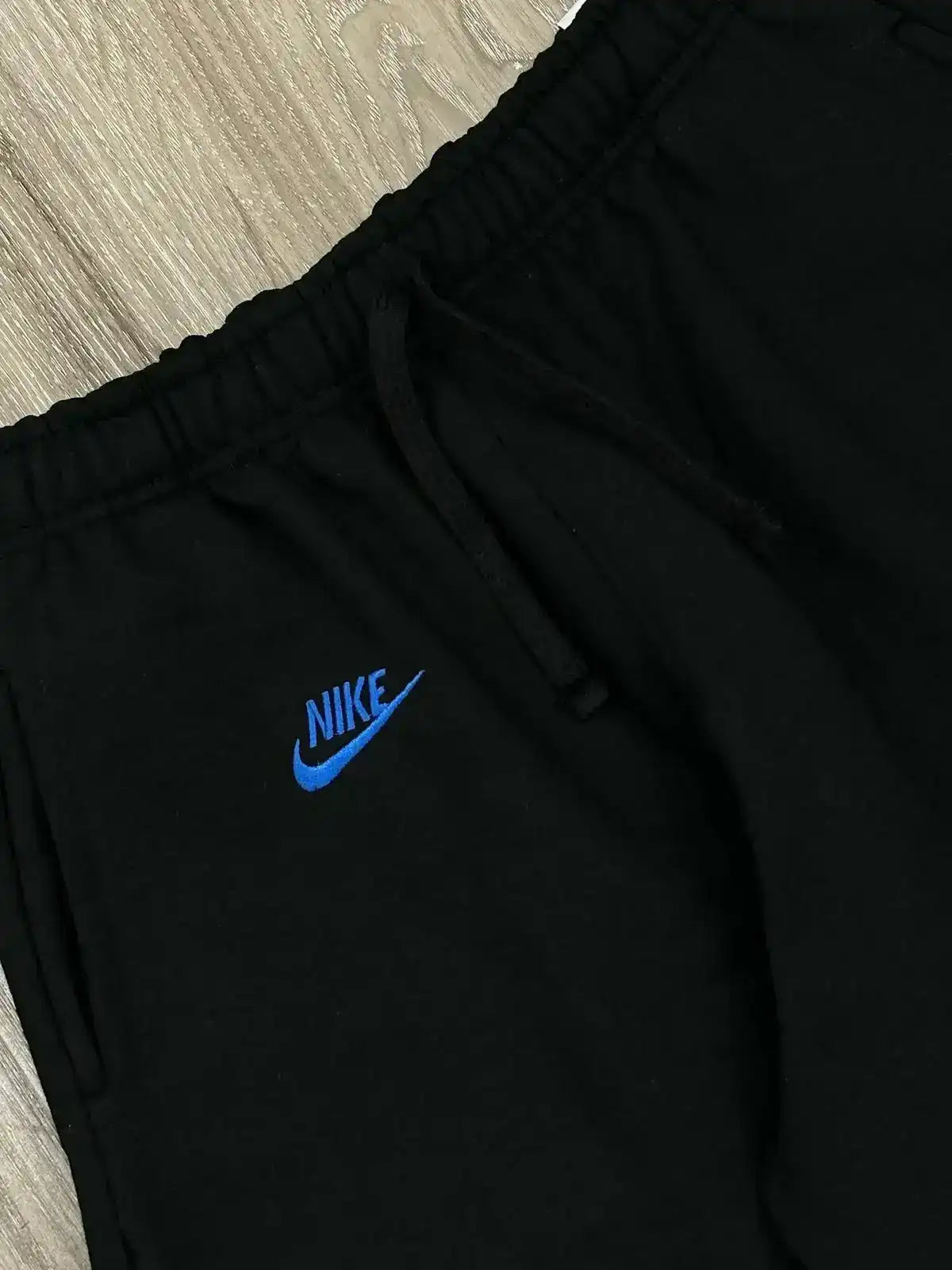 SHORTS MOLETOM NK MULTI SWOOSH - PRETO