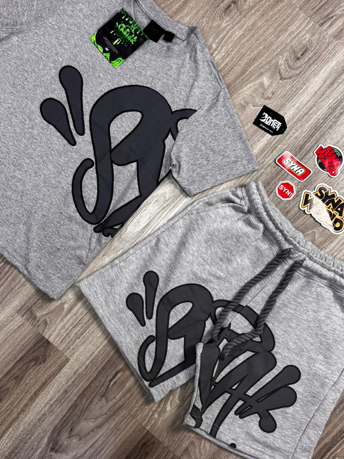 CONJUNTO SYNA WORLD SUMMER - CINZA