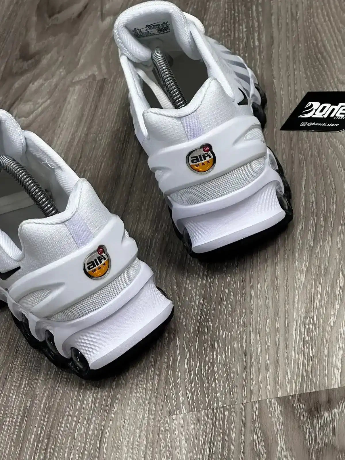 TÊNIS NK AIR MAX DN8 - TRIPLE WHITE