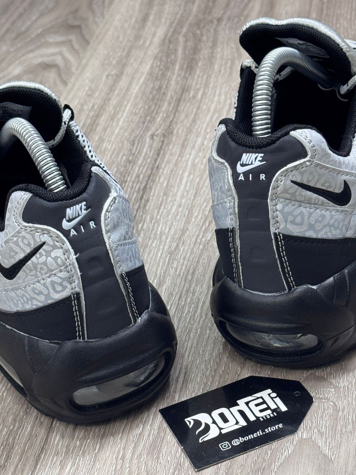 TÊNIS NK AIR MAX 95 - WALK BUNNY