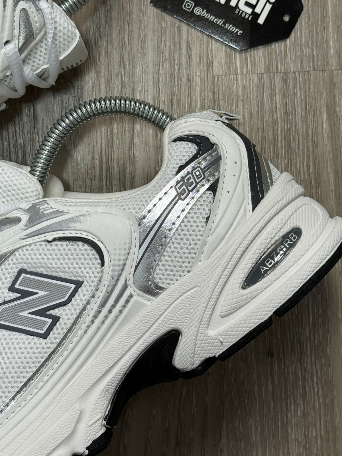 TÊNIS NB 530 - WHITE SILVER