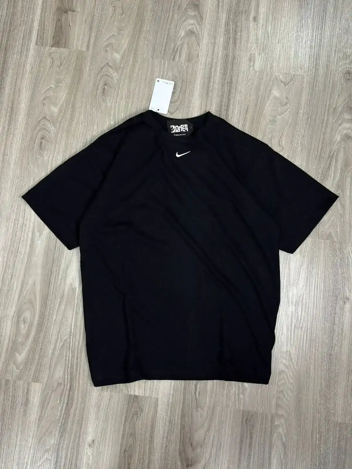 CAMISETA OVERSIZED NK ESSENTIALS - PRETA