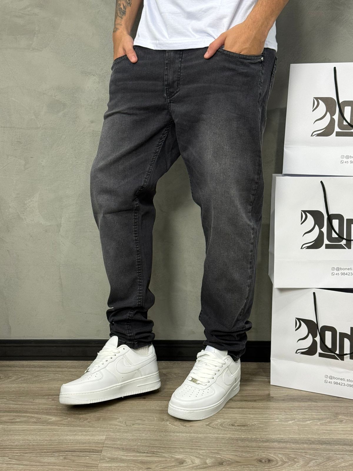 CALÇA JEANS SKINNY PRETA ESTONADA JAY JONES - 8369