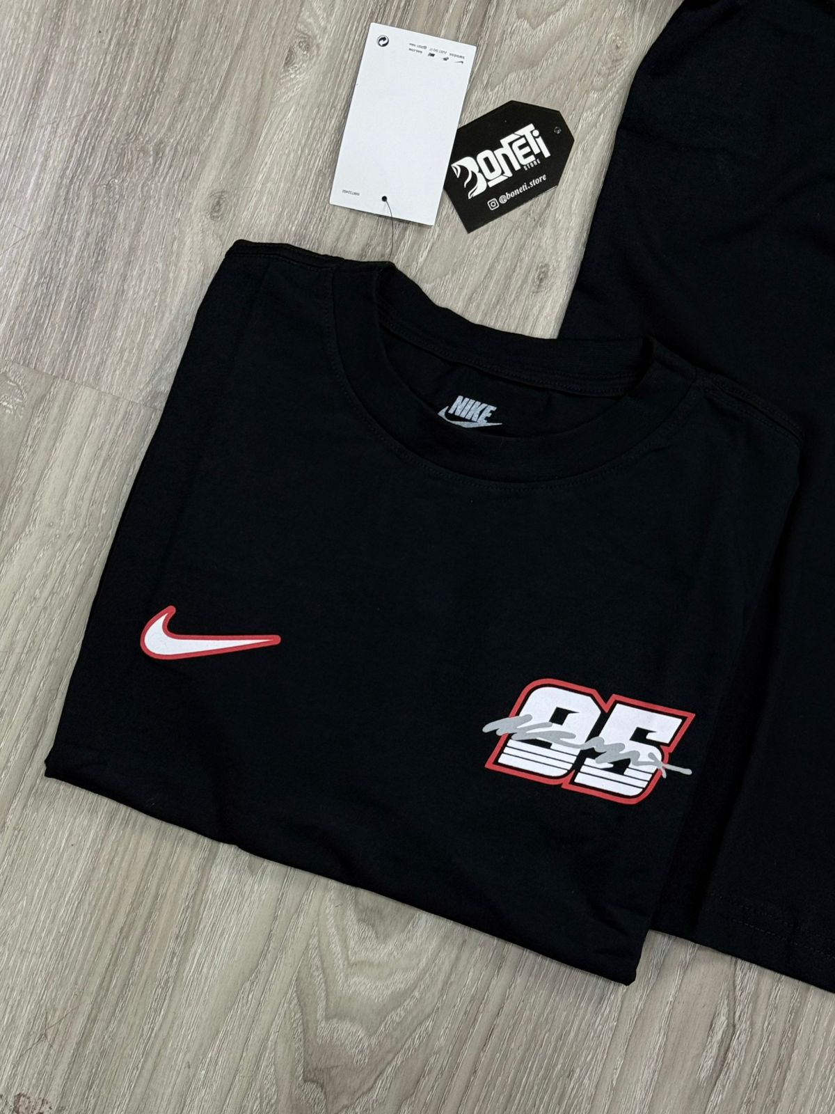 CAMISETA NK AIR MAX 95 - PRETA