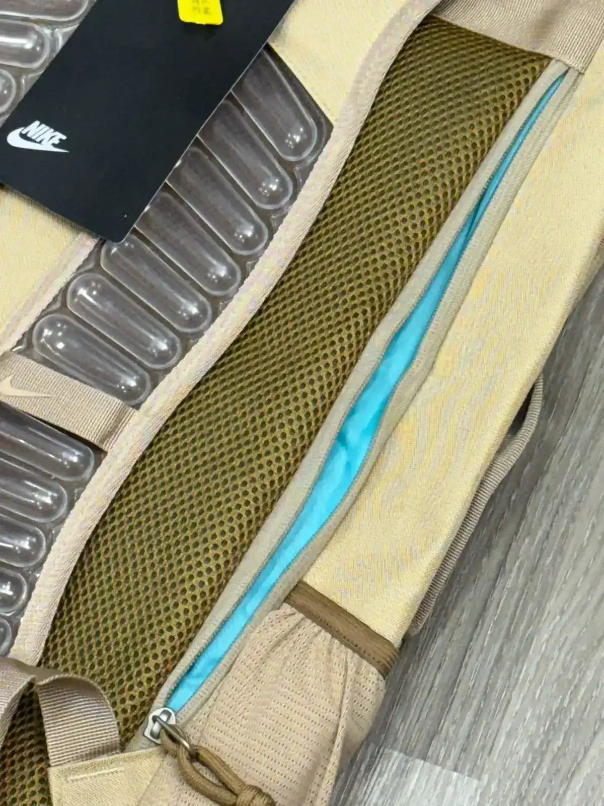 MOCHILA NK UTILITY ELITE - BEGE