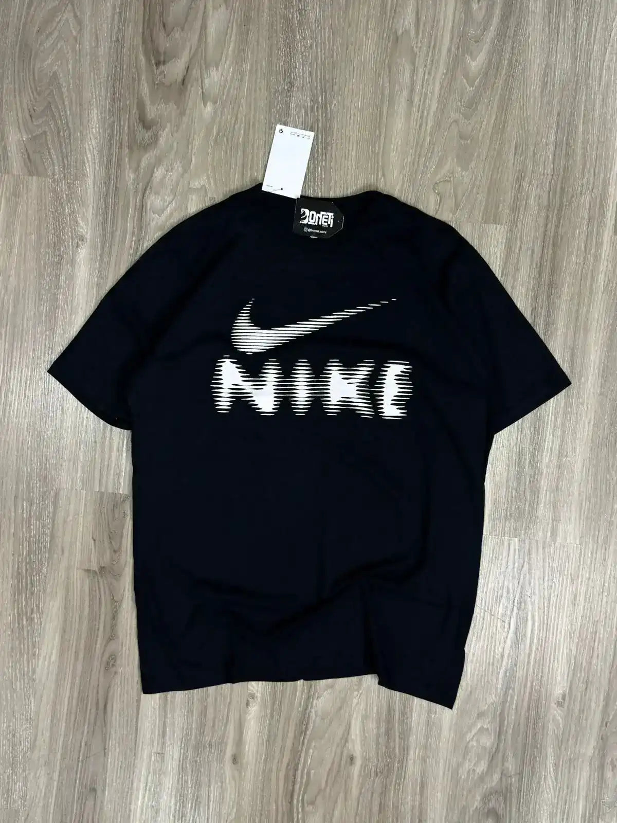 CAMISETA NK HYVERSE - PRETA