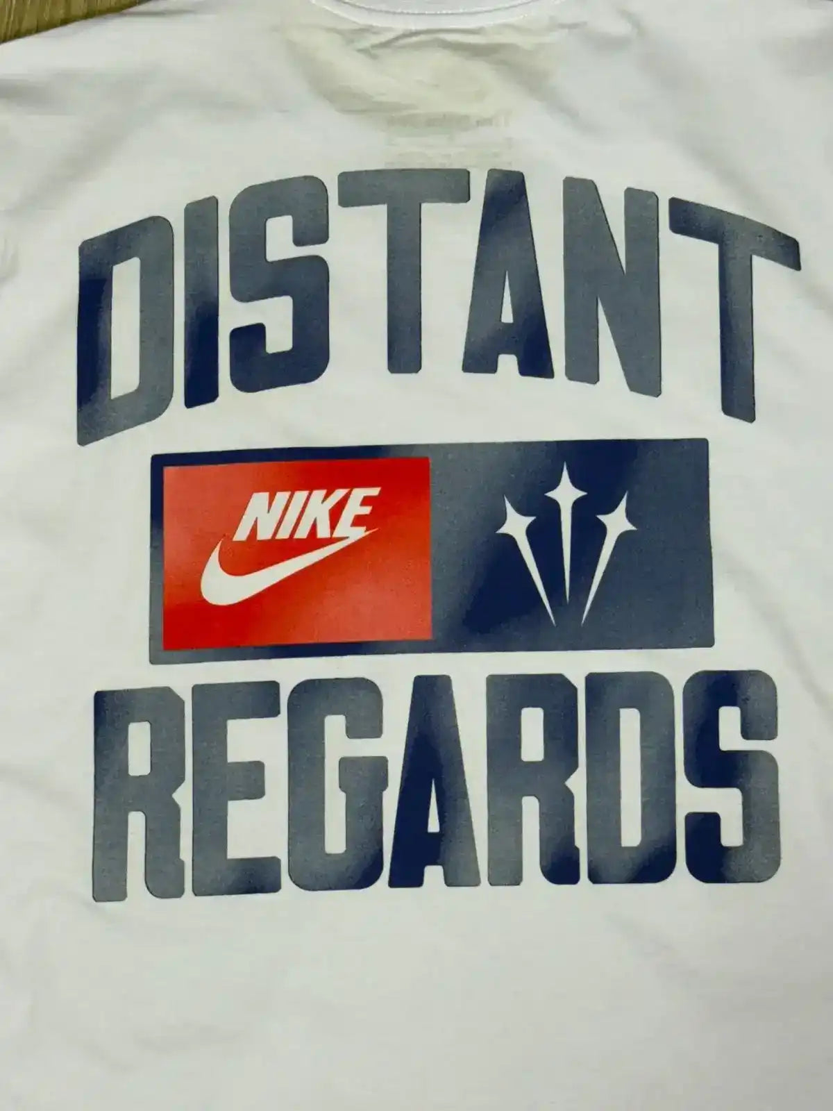 CAMISETA NK X NOCTA DISTANT REGARDS - BRANCA