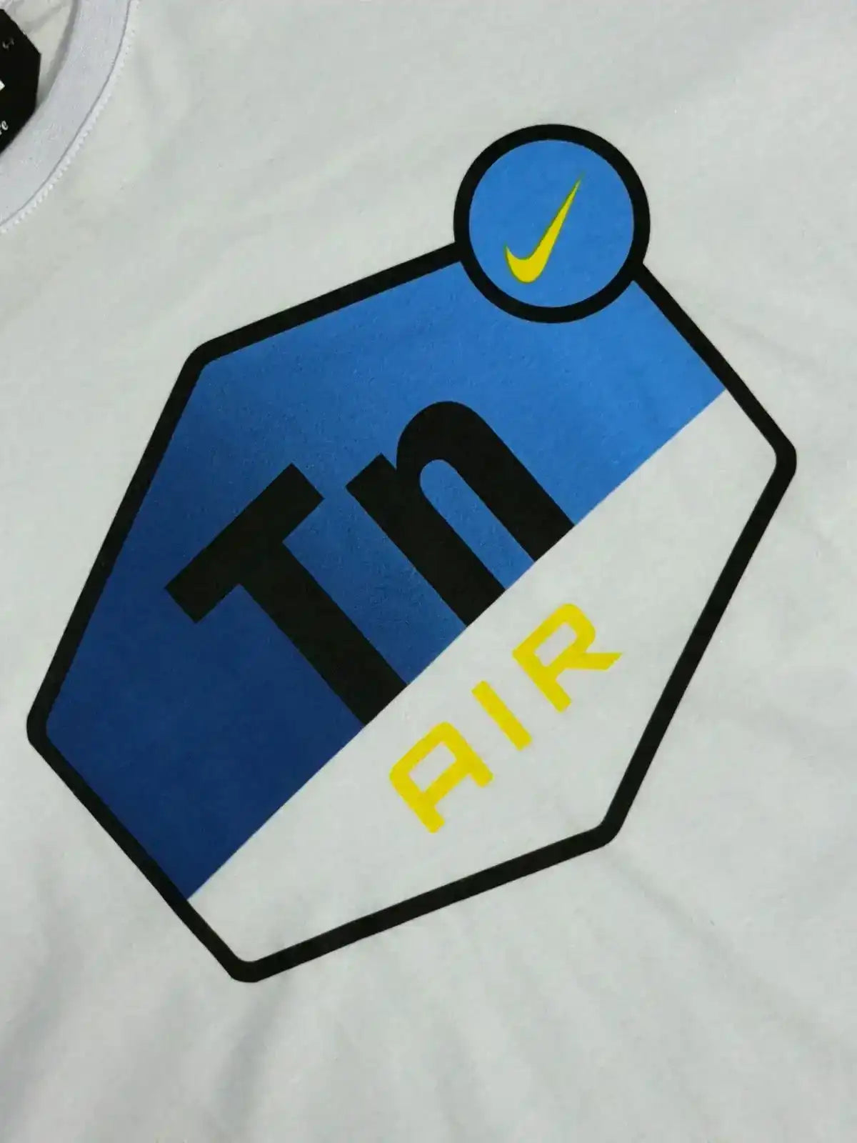 CAMISETA NK LOGO TN AIR - BRANCA