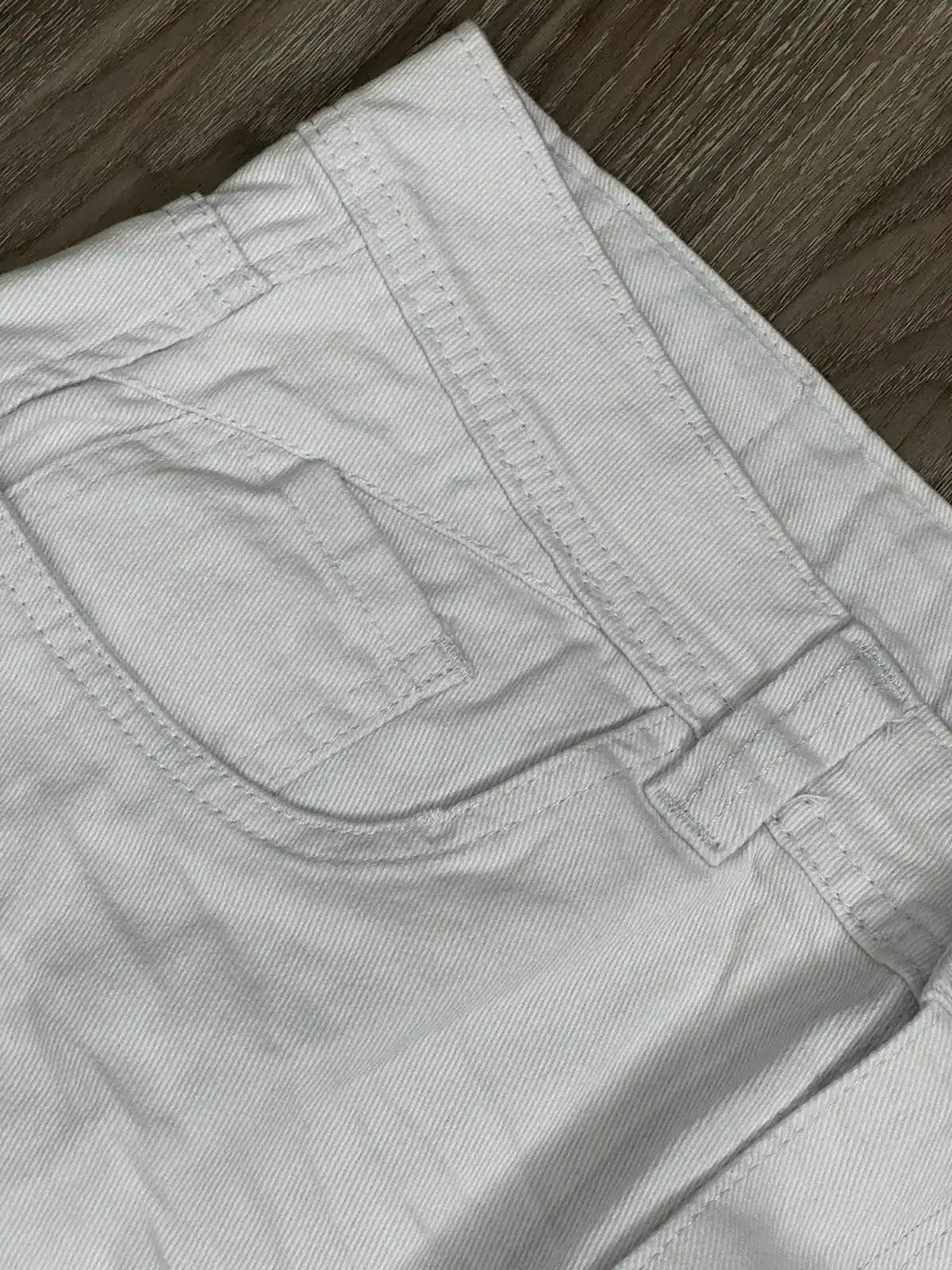 SHORTS JEANS BRANCO CITY DENIM - 19