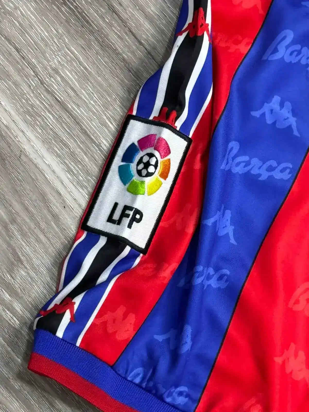 CAMISA RETRÔ BARCELONA 1997 - RONALDO 9