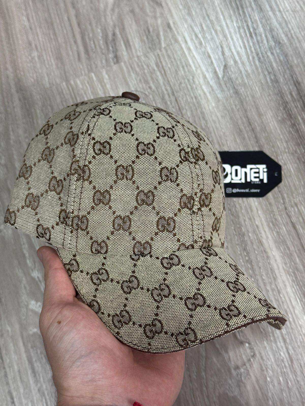 BONÉ GC BASIC MONOGRAMADO - MARROM