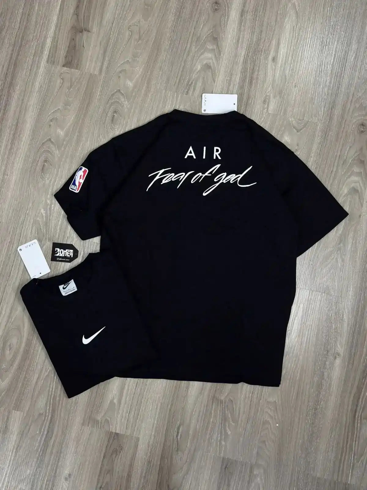 CAMISETA OVERSIZED NK FEAR OF GOD - PRETA