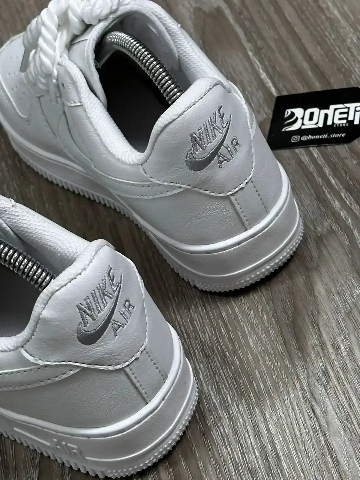 TÊNIS NK AIR FORCE 1 - FRANCÊS BRANCO