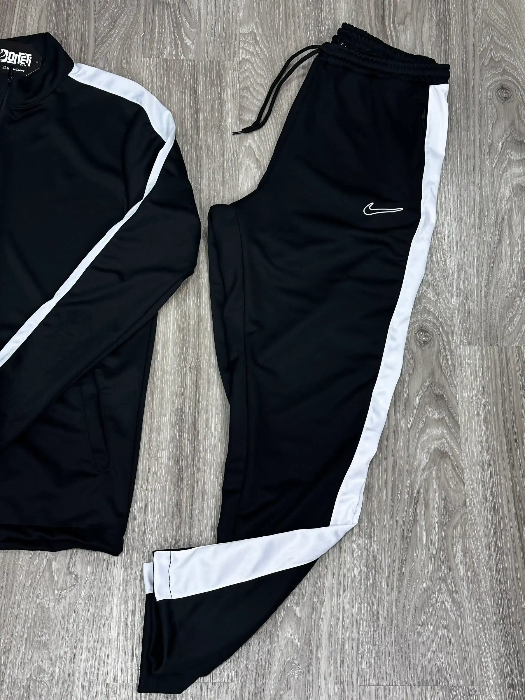 CONJUNTO NK ACADEMY PRO - PRETO