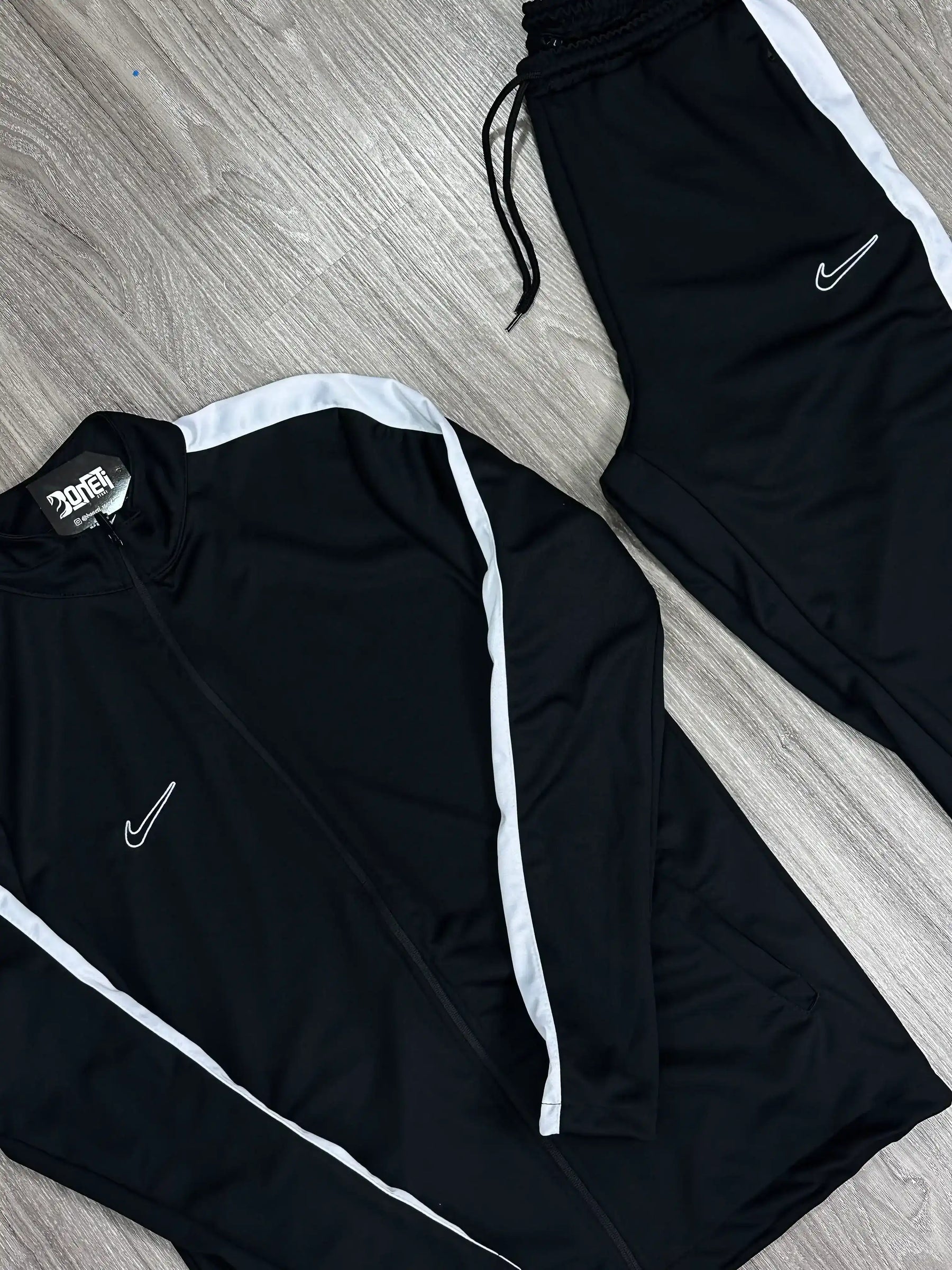 CONJUNTO NK ACADEMY PRO - PRETO