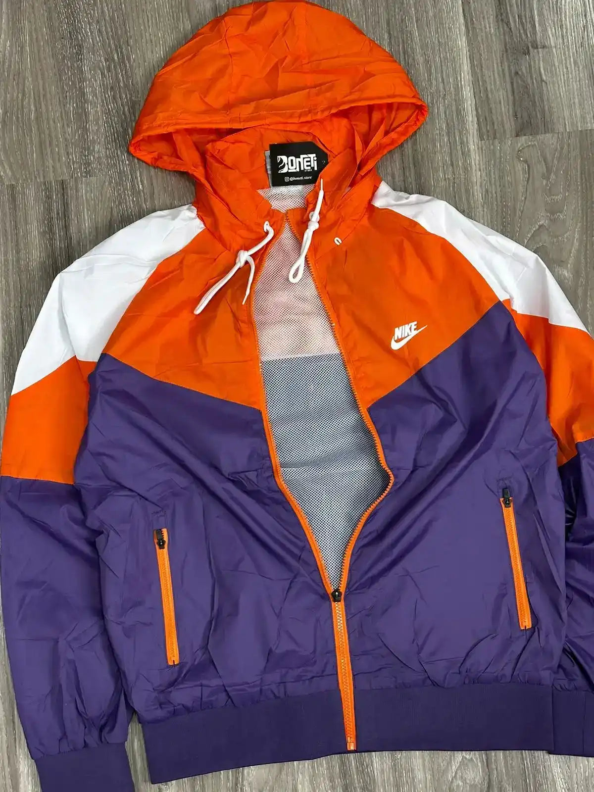 CORTA VENTO NK WINDRUNNER - ROXO E LARANJA