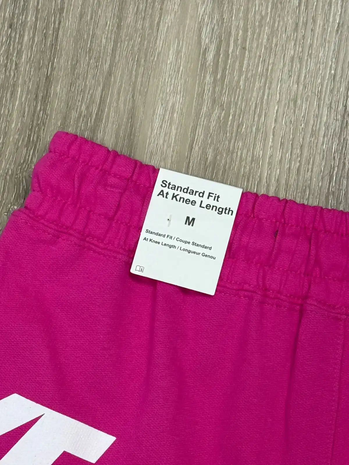 SHORTS MOLETOM NK WORLD TOUR - ROSA