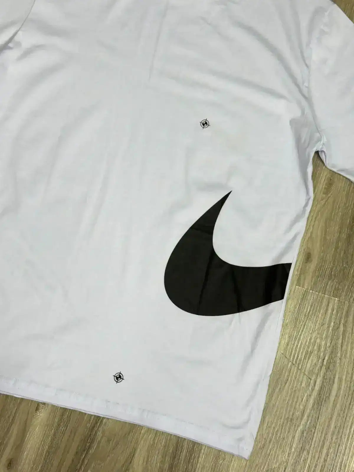 CAMISETA NK SWOOSH + JUST DO IT 25 - BRANCA