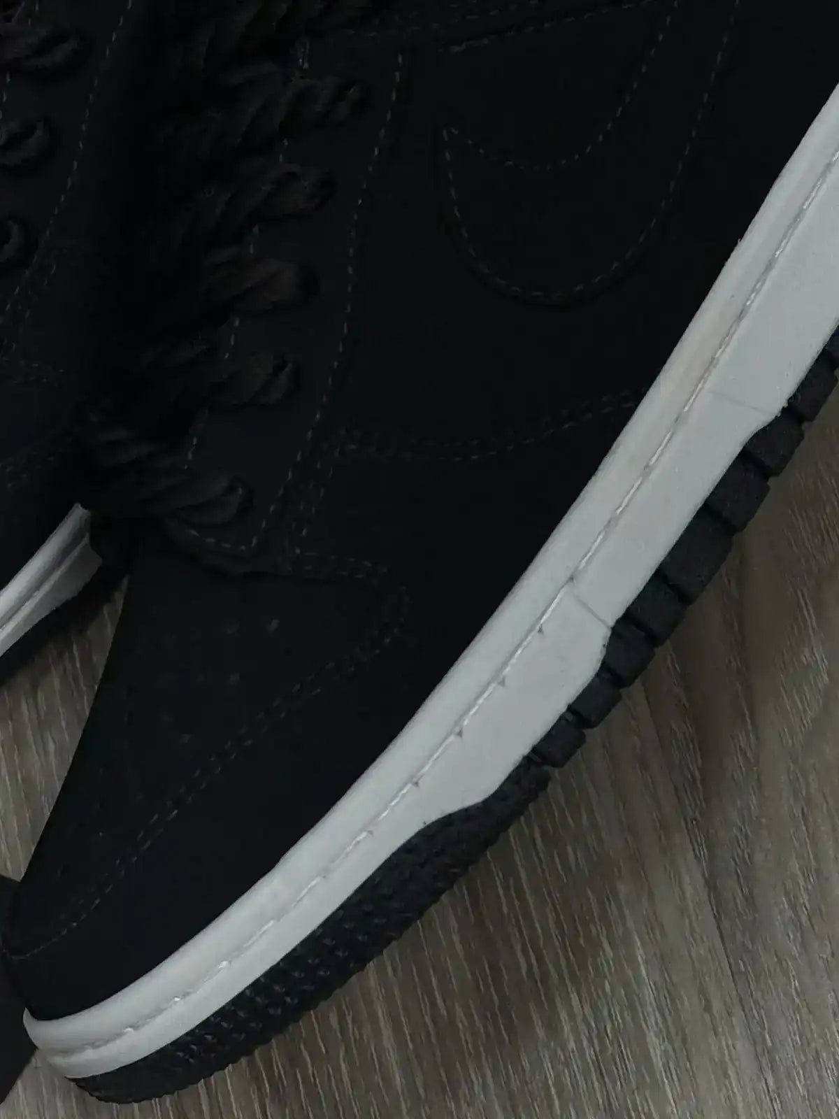 TÊNIS NK DUNK - NOBUCK SOLADO BLACK