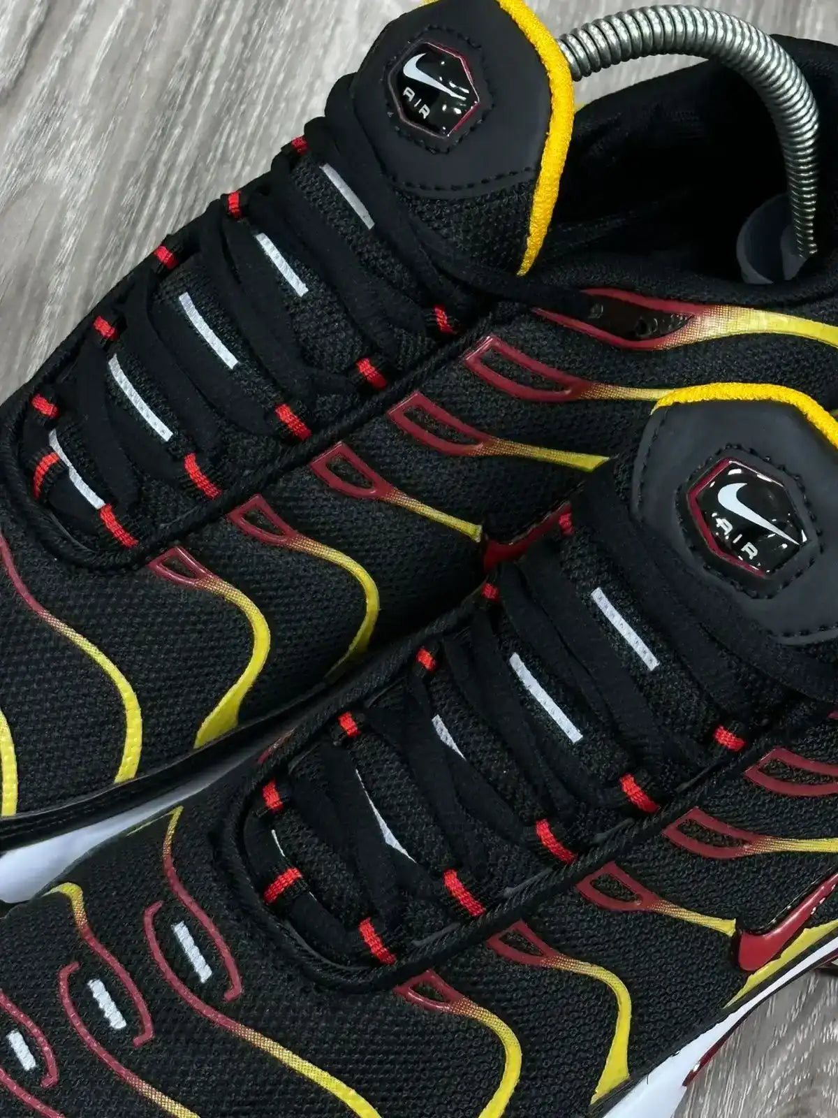 TÊNIS NK AIR MAX PLUS TN - REVERSE SUNSET