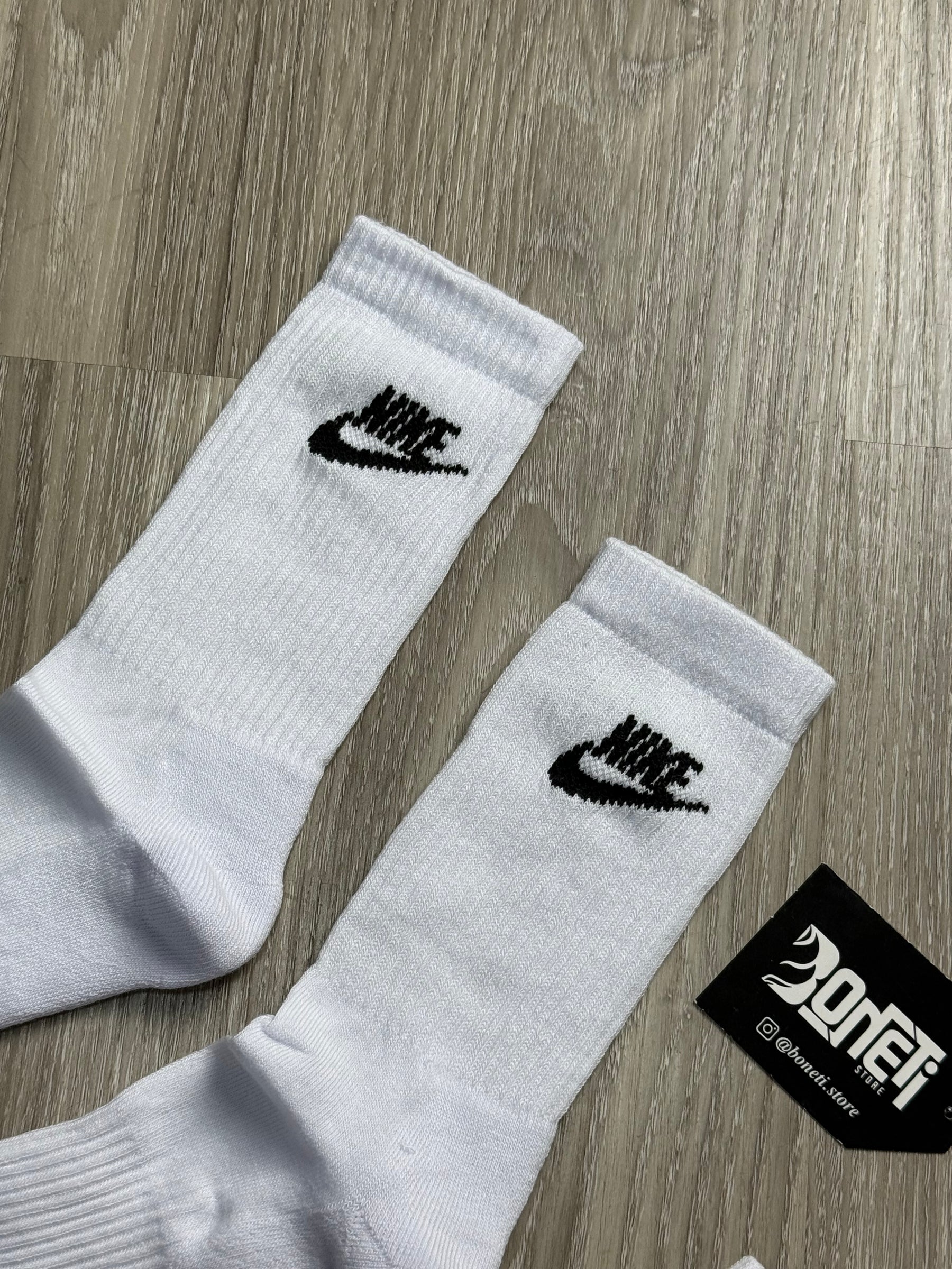 MEIA NK CANO ALTO LOGO - BRANCA