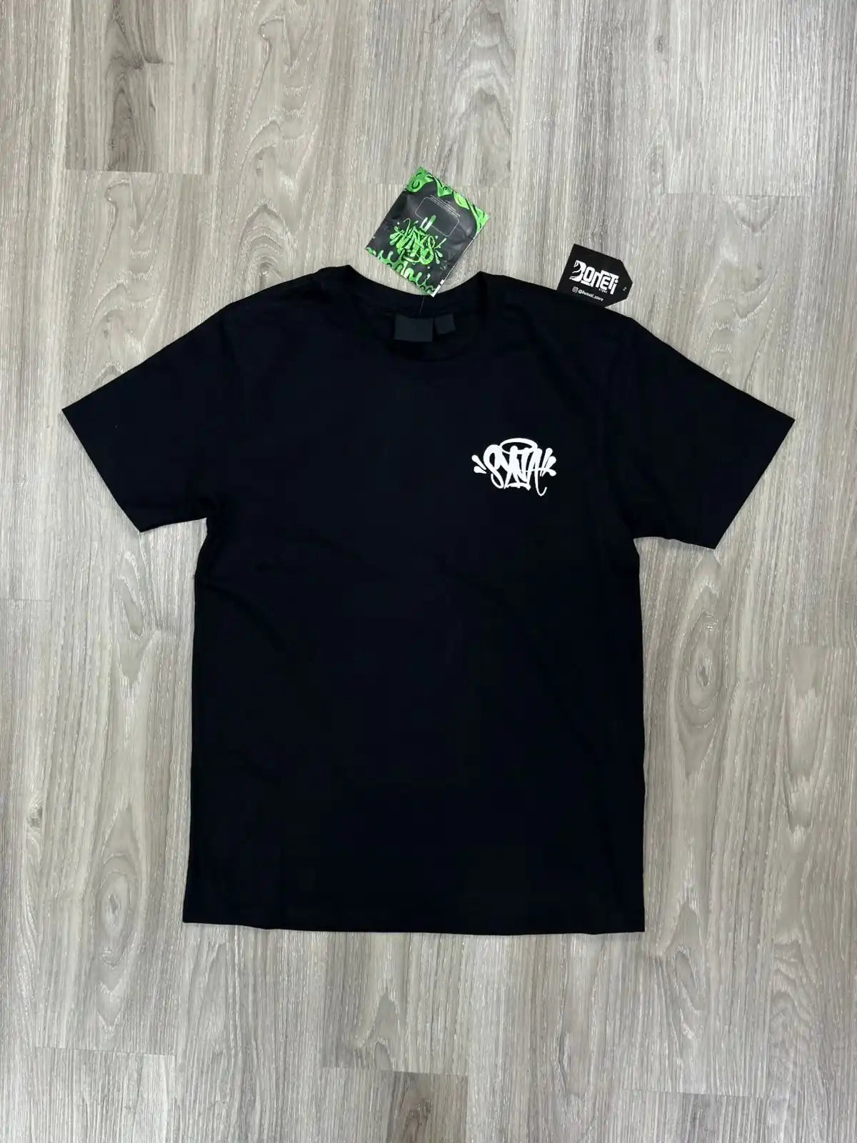 CAMISETA SYNA SIMPLE - PRETA