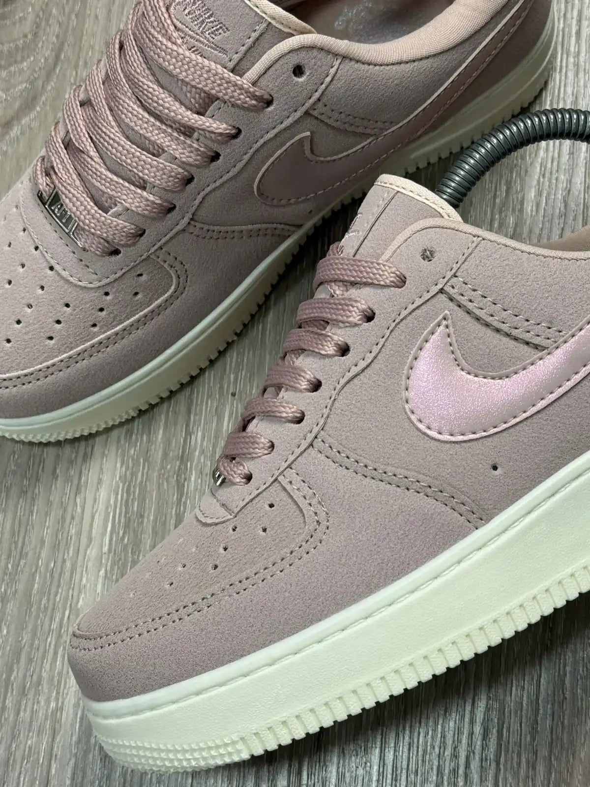 TÊNIS NK FORCE 1 - PLATINUM VIOLET