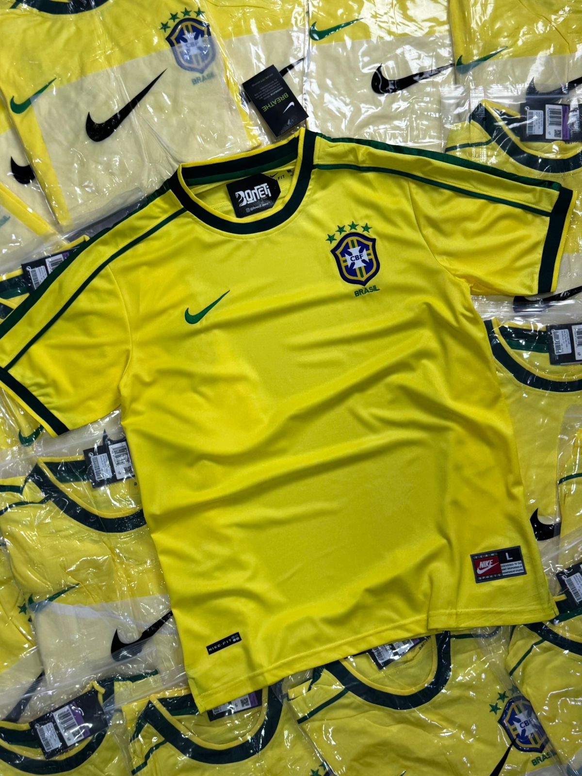 CAMISA RETRÔ SELEÇÃO BR 1998 - AMARELA