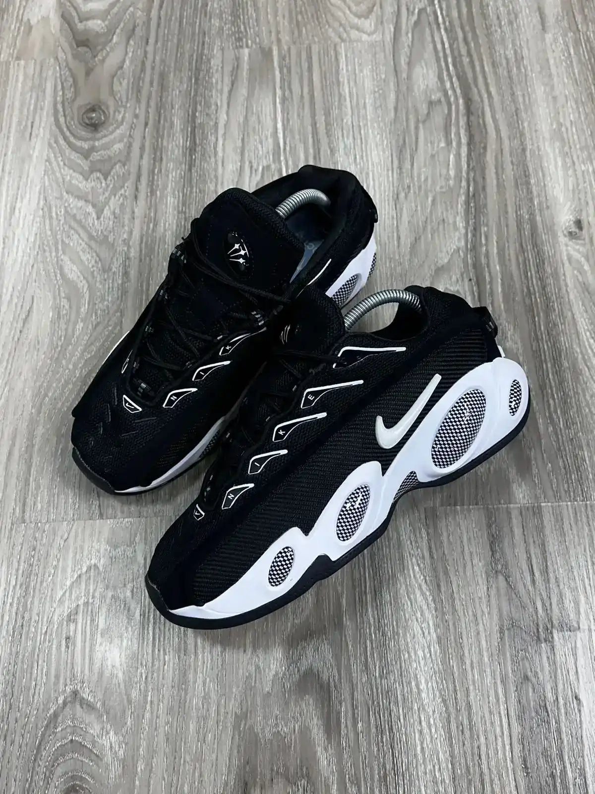 TÊNIS NK x NOCTA GLIDE BLACK WHITE