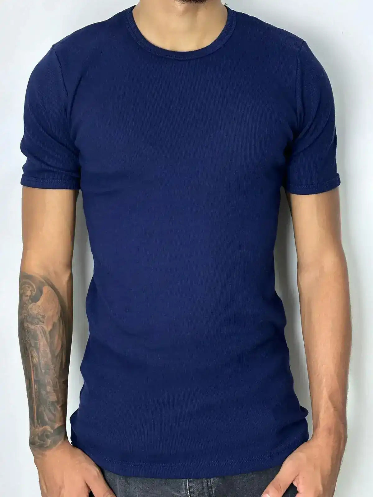 CAMISETA CANELADA - AZUL MARINHO