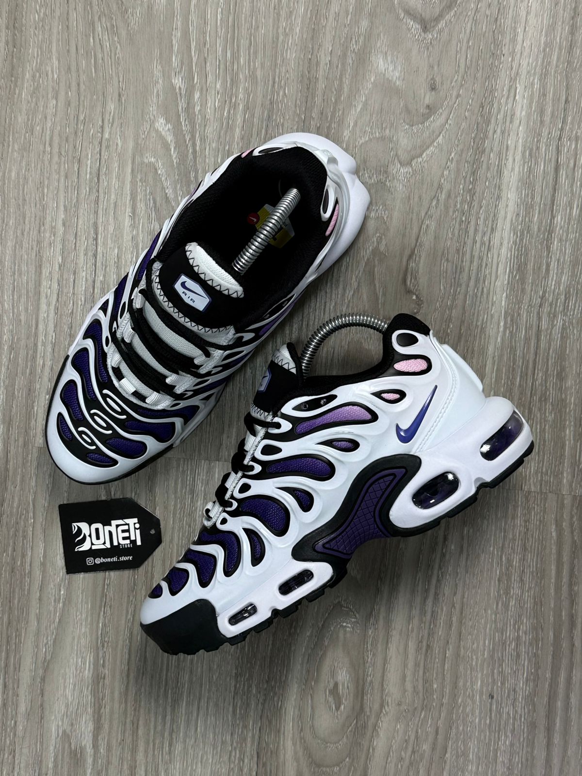 TÊNIS NK AIR MAX PLUS TN DRIFT - WHITE GRAPE