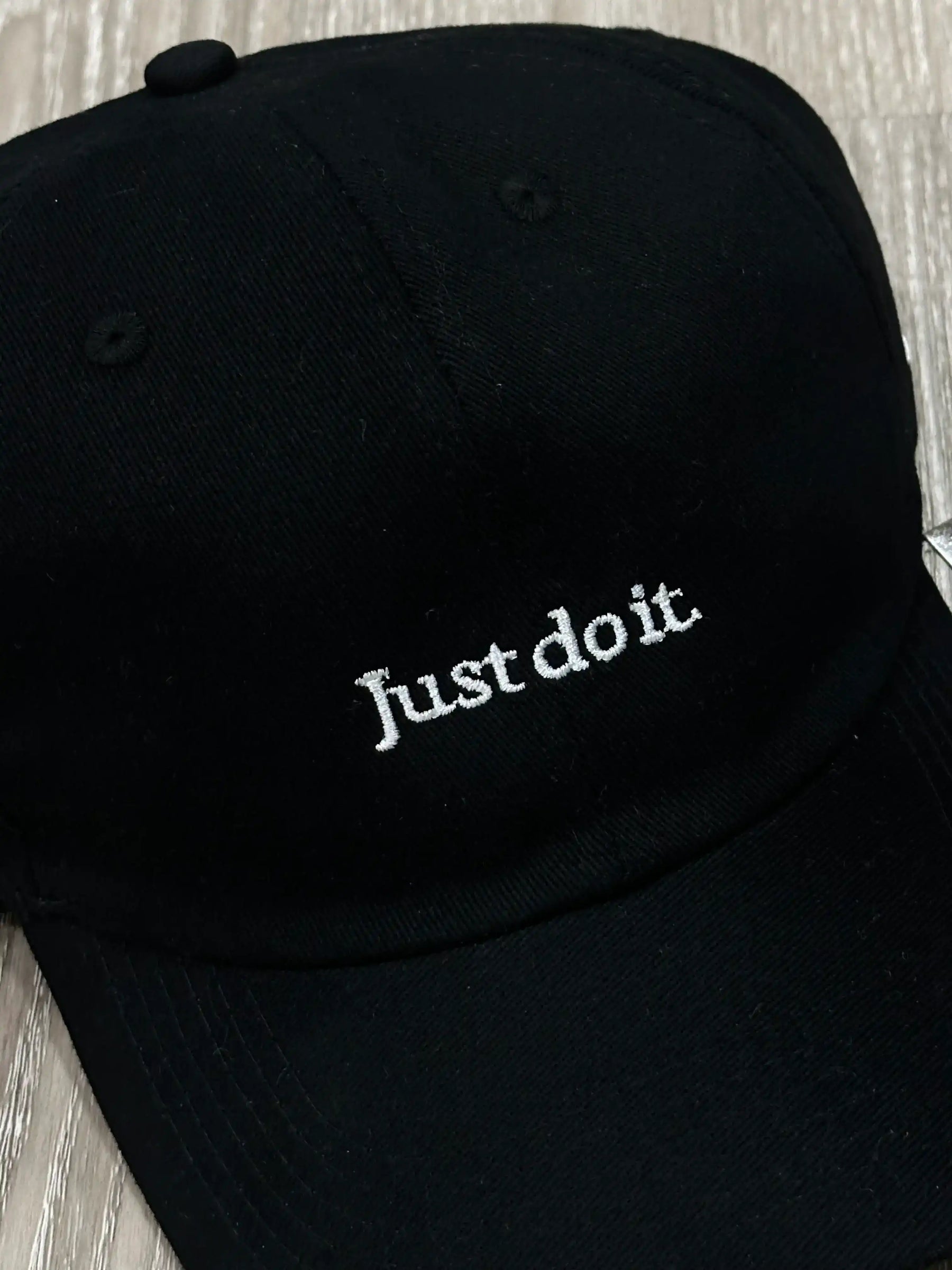 BONÉ NIKE JUST DO IT - PRETO