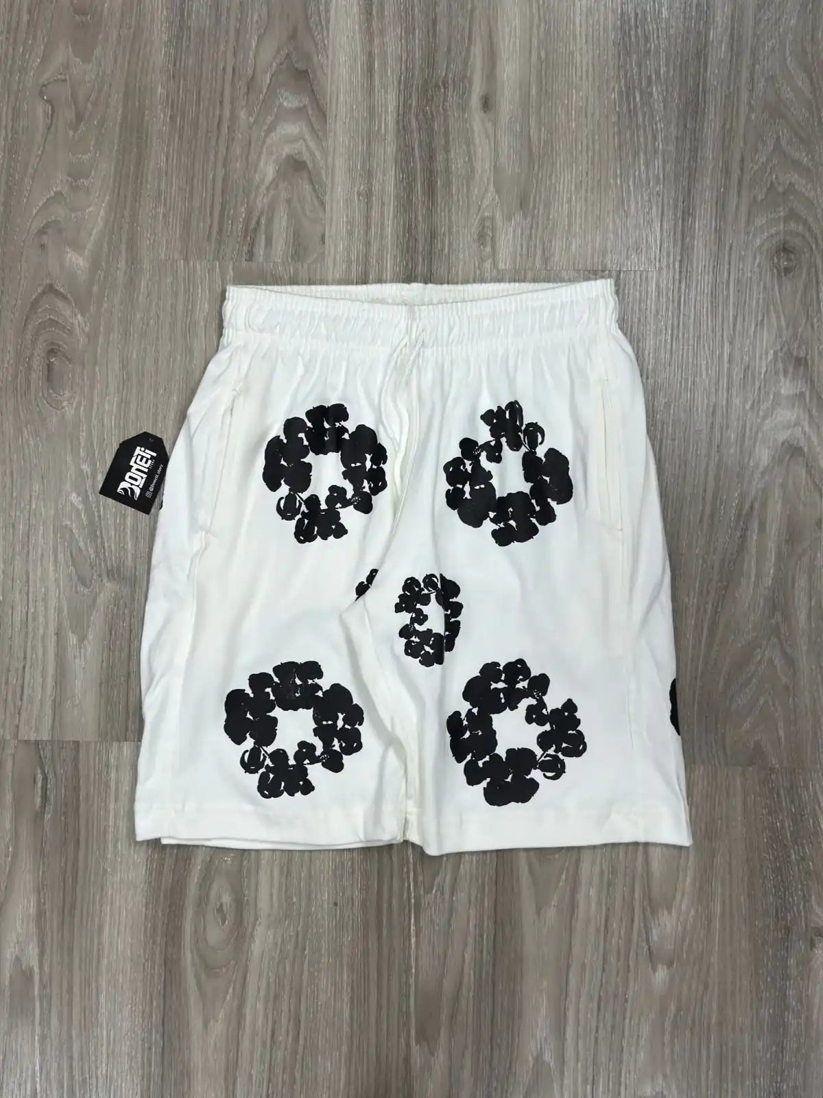 SHORTS MOLETOM DENIM TEARS - OFFWHITE