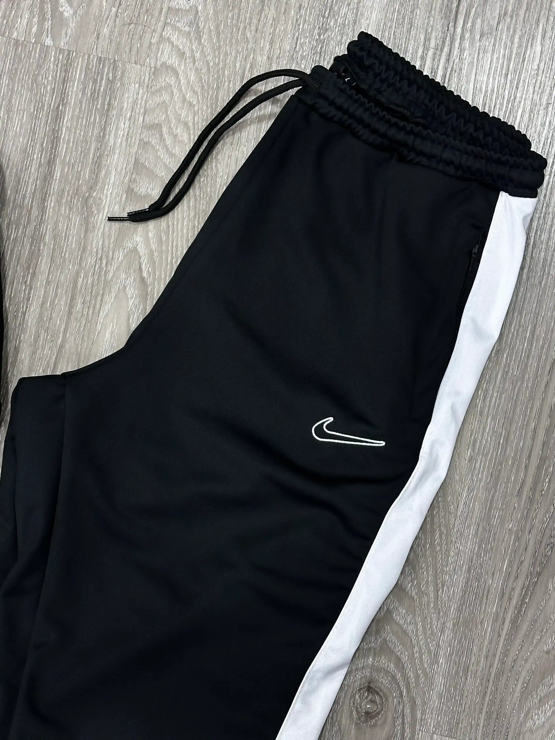 CONJUNTO NK ACADEMY PRO - PRETO