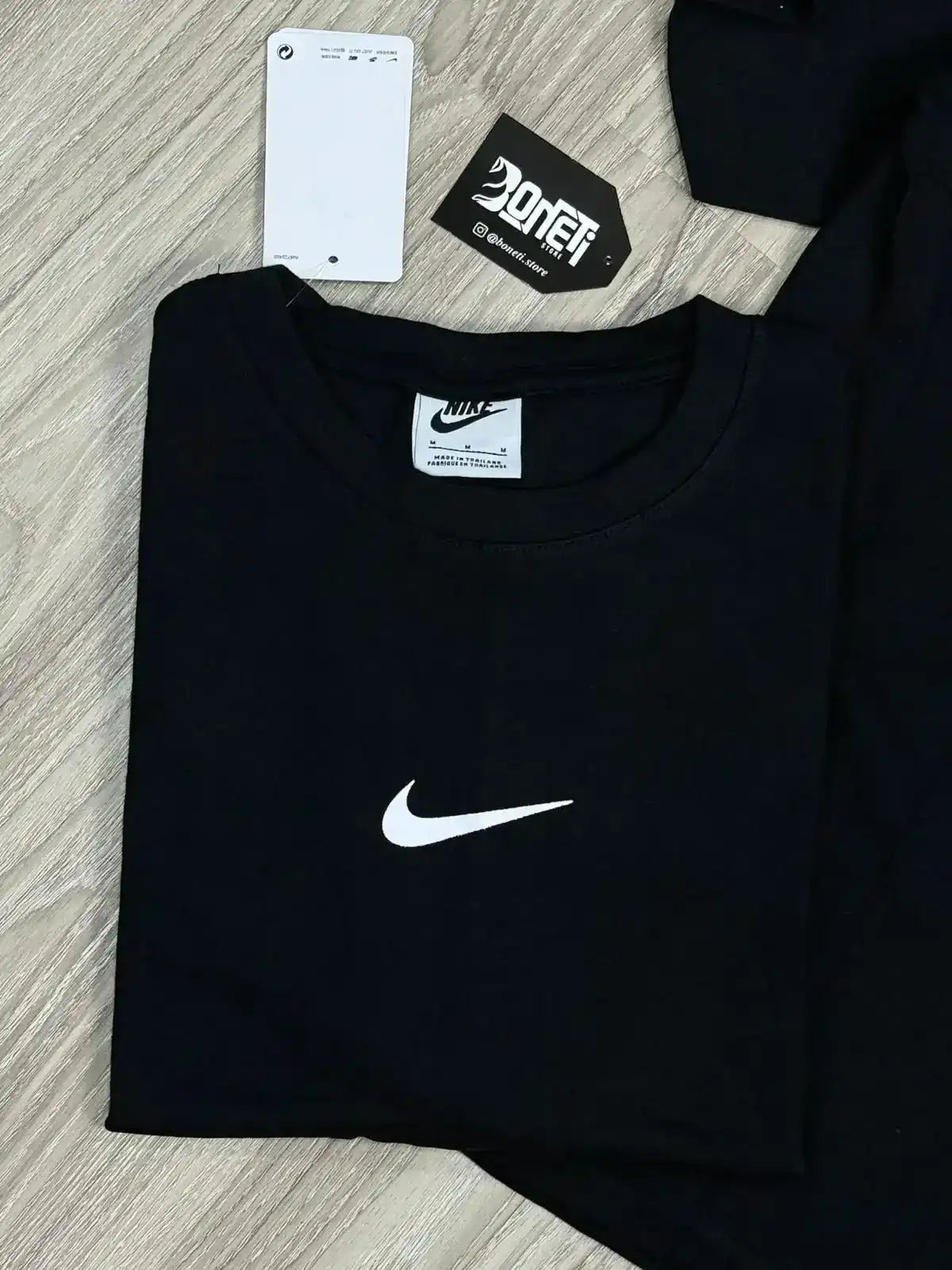 CAMISETA OVERSIZED NK FEAR OF GOD - PRETA