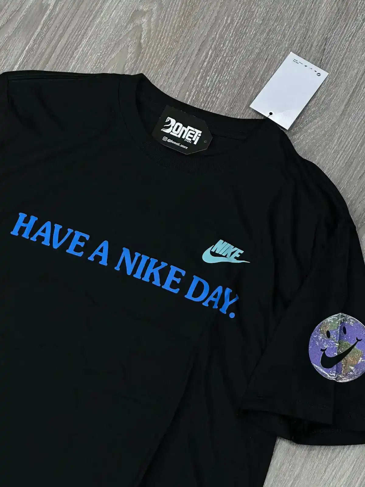 CAMISETA NK HAVE A NK DAY - PRETA