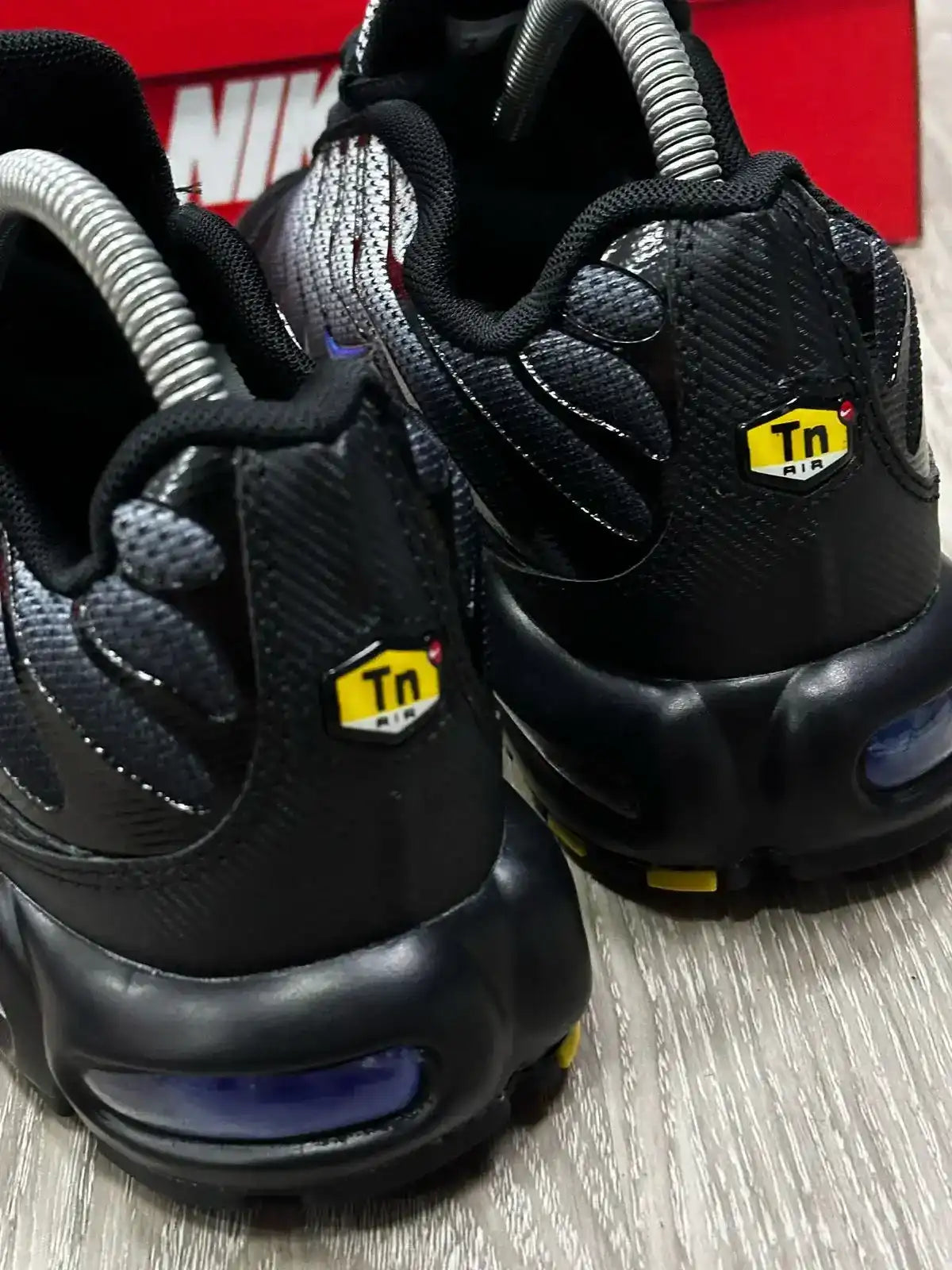 TÊNIS NK AIR MAX PLUS TN - RACER CARBON BLUE