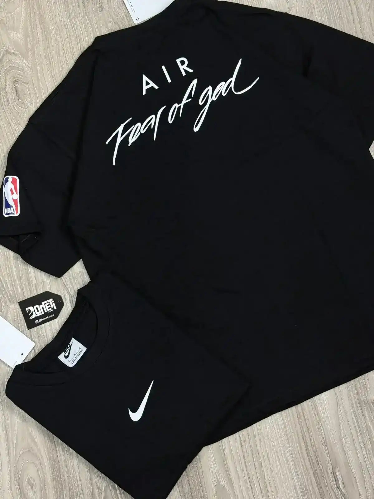 CAMISETA OVERSIZED NK FEAR OF GOD - PRETA