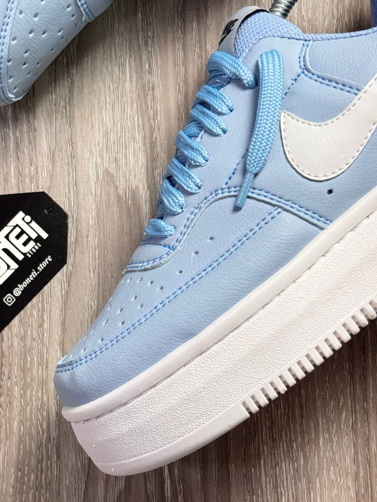 TÊNIS NK COURT VISION - BABY BLUE