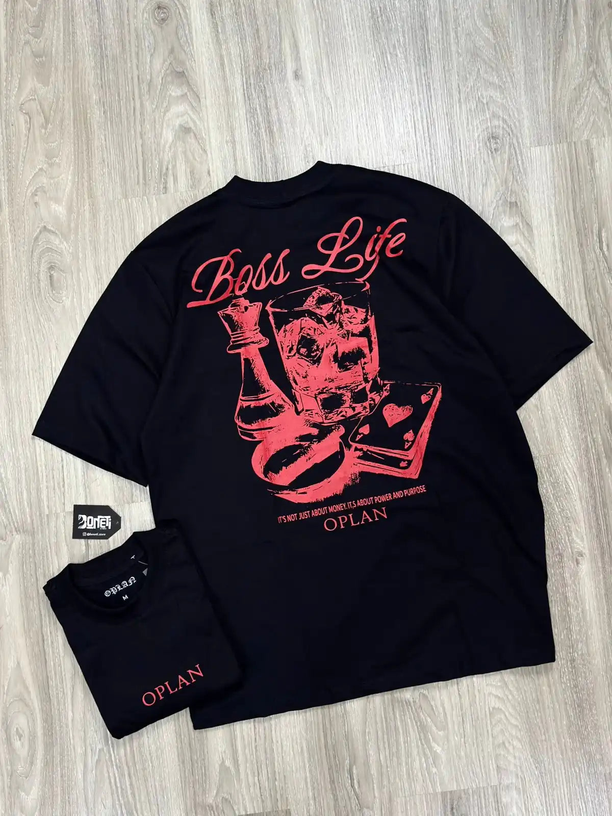 CAMISETA OVERSIZED OPLAN BOSS LIFE - PRETA