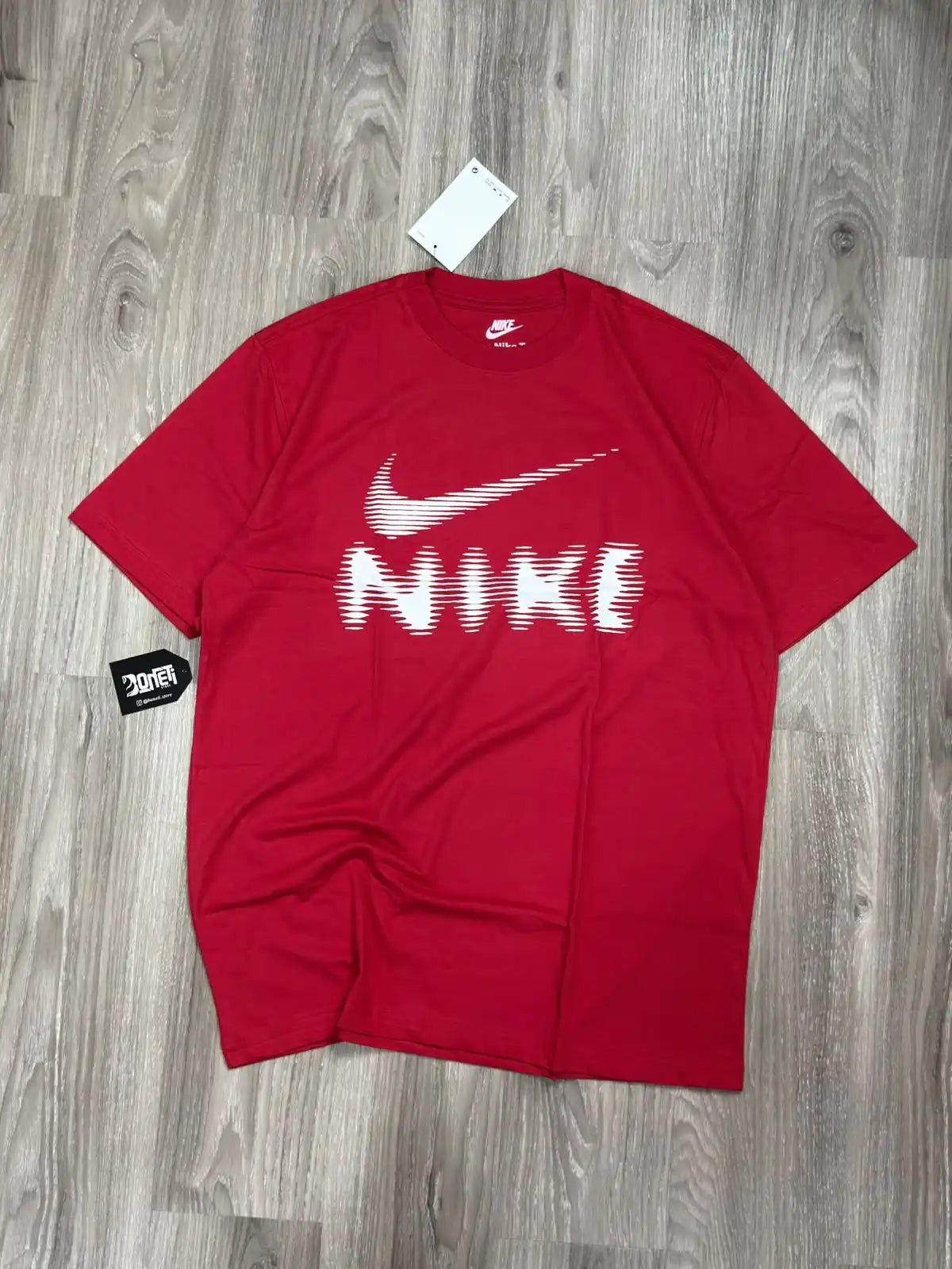 CAMISETA NK HYVERSE - VERMELHA