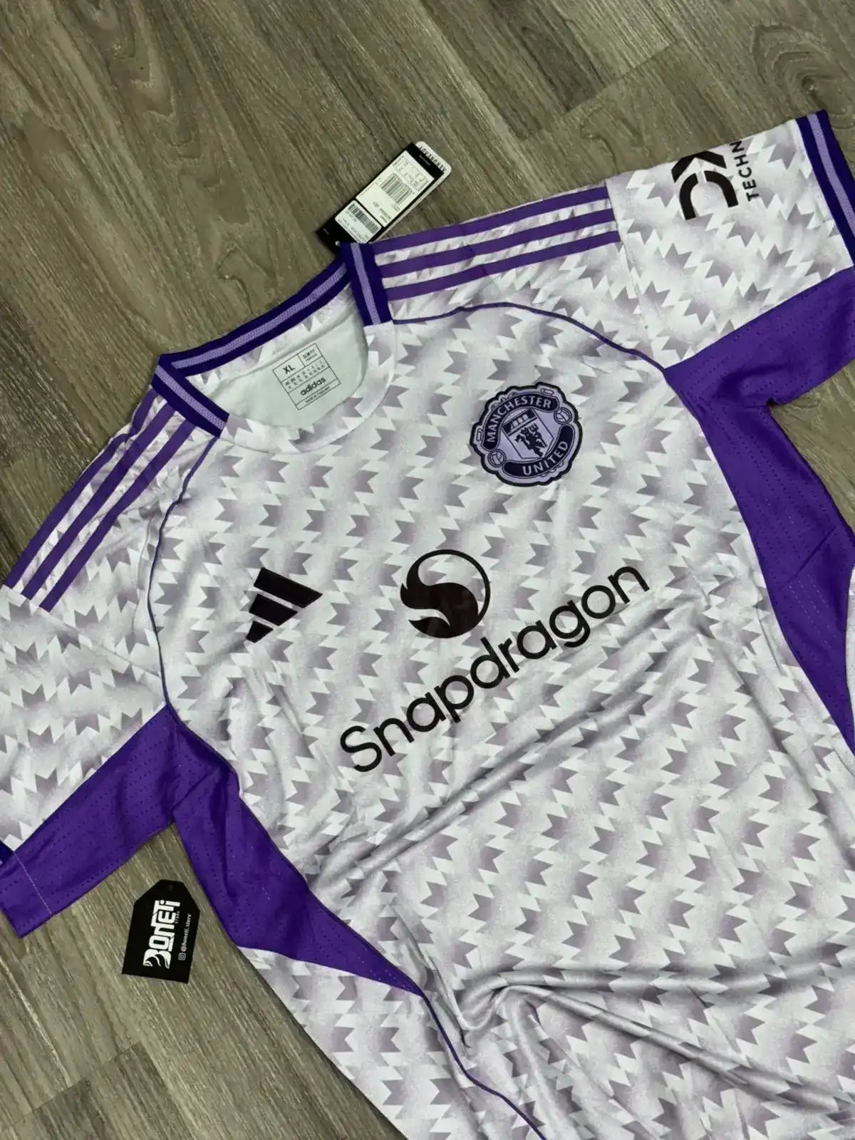 CAMISA MANCHESTER UNITED 25/26 - ROXA