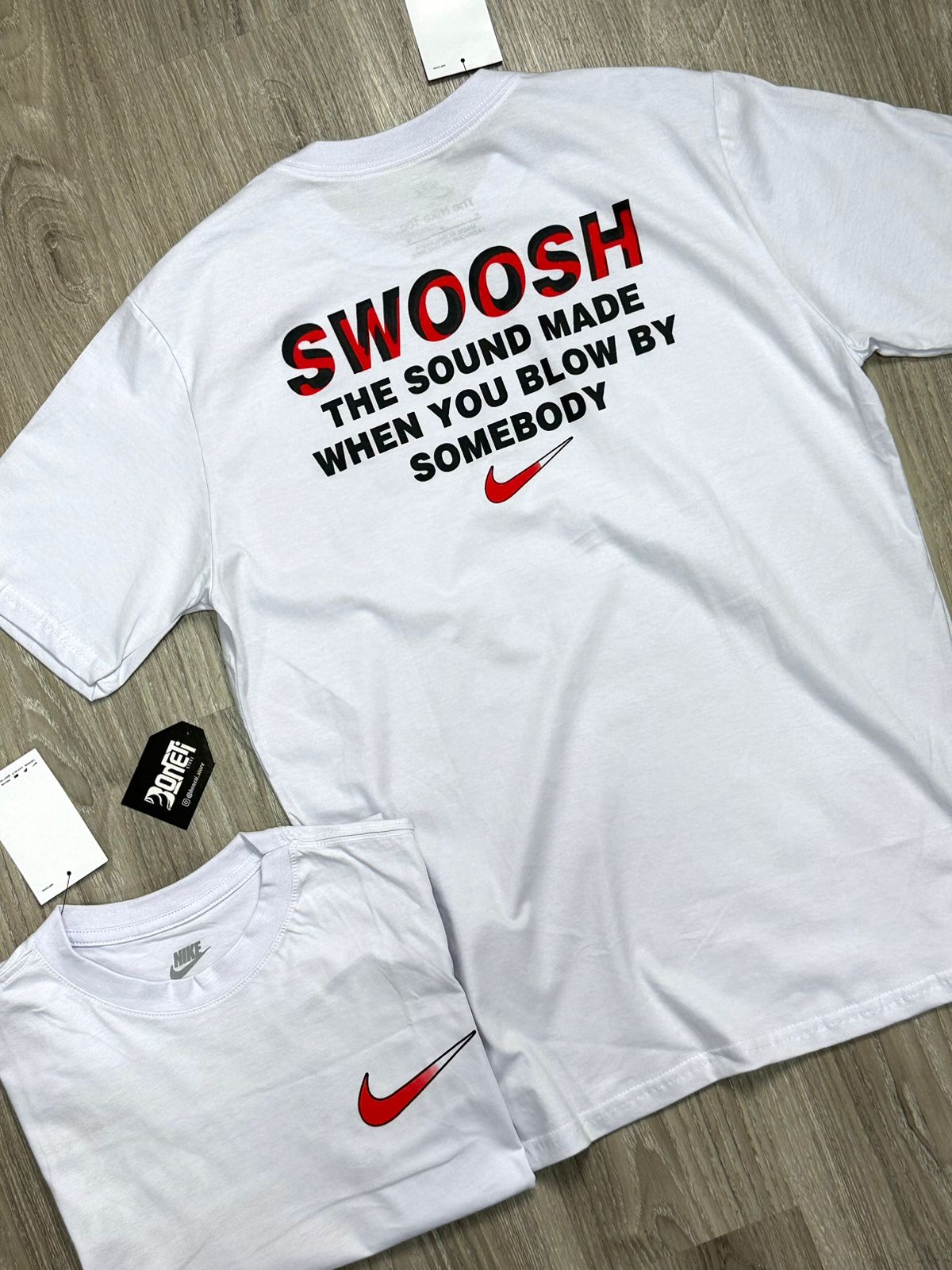 CAMISETA NK BLOW BY SOMEBODY - BRANCA