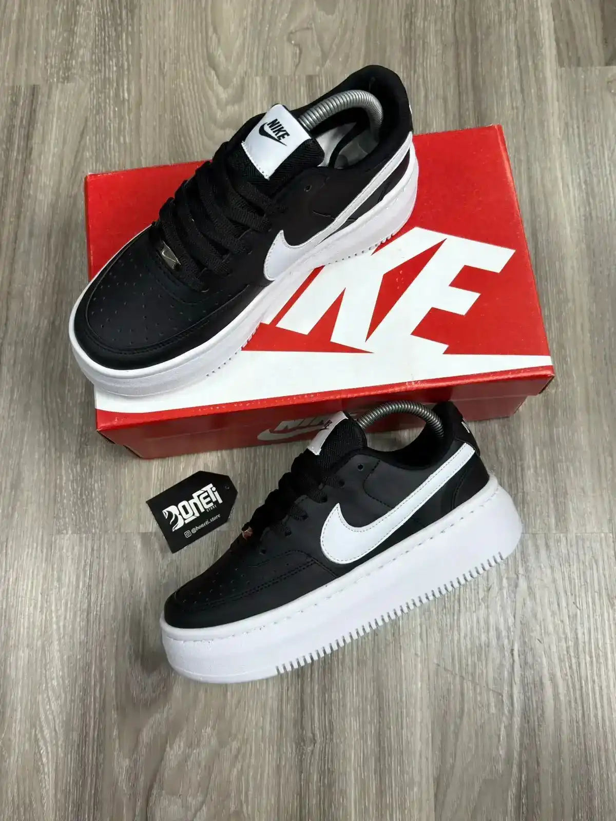 TÊNIS NK COURT VISION - PRETO