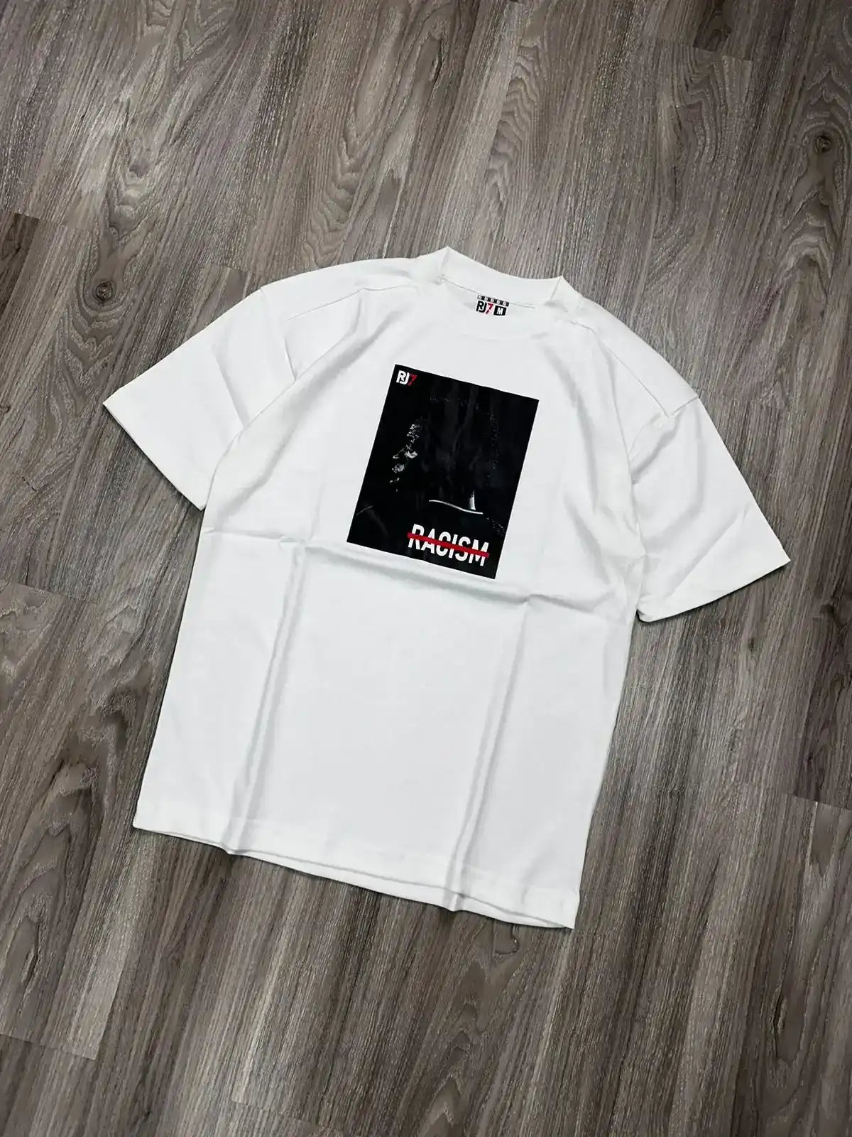 CAMISETA OVERSIZED RJ7 VINI JR NO RACISM