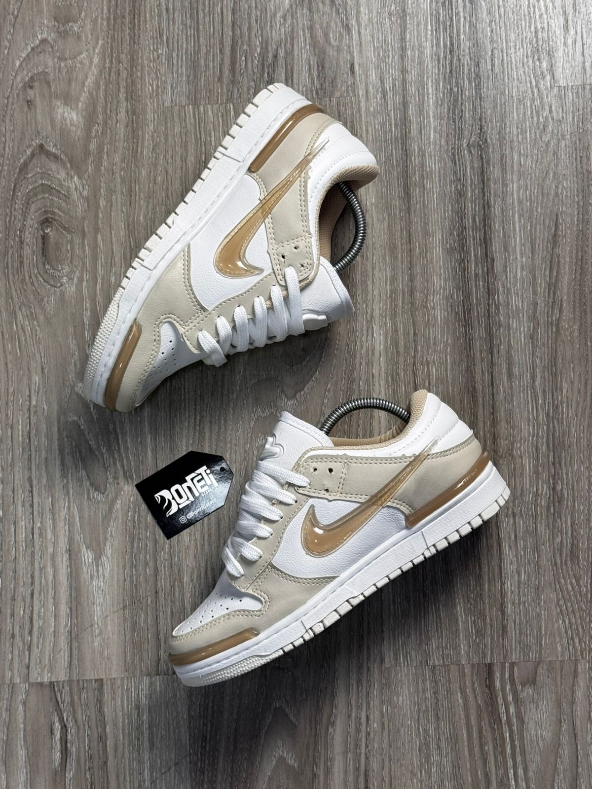 TÊNIS NK DUNK TWIST - DOURADO