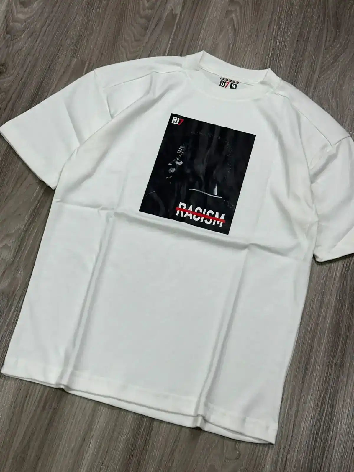 CAMISETA OVERSIZED RJ7 VINI JR NO RACISM