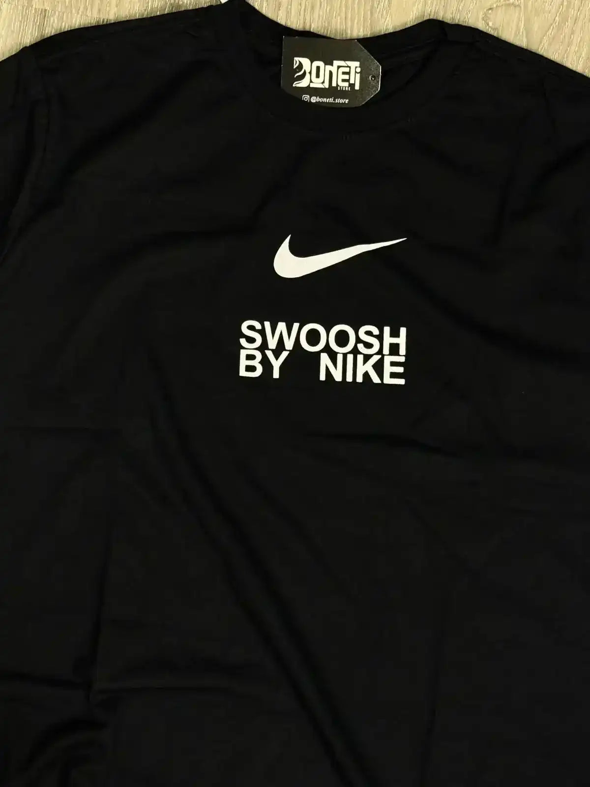 CAMISETA NK FRONT SWOOSH BY - PRETA