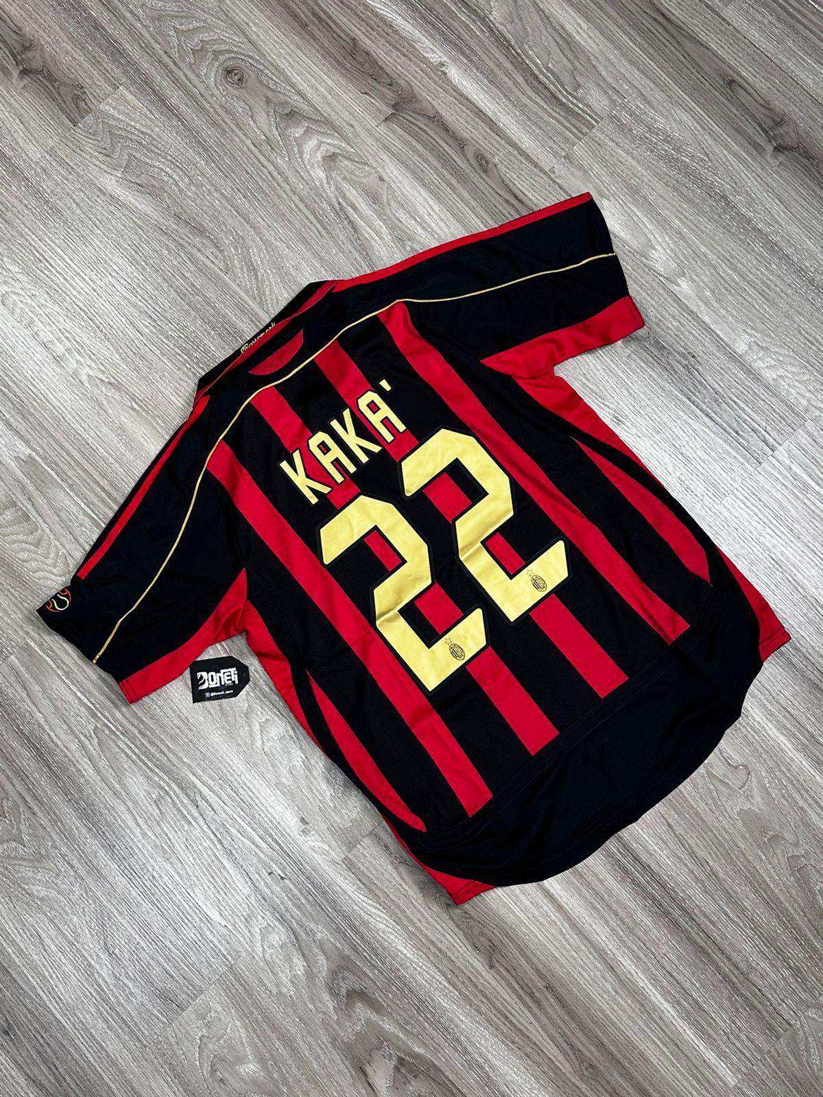 CAMISA RETRÔ MILAN KAKÁ