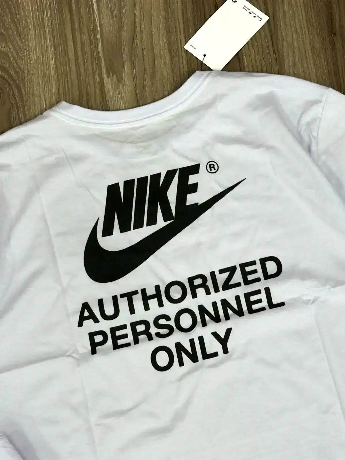 CAMISETA NK AUTHORIZED - BRANCA